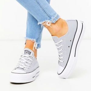 NWOT Rare Converse Chuck Tailor Platform  Sneakers